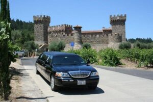 Wine tours in Sonoma County provided by Santa Rosa Limo rental service. Napa CA and healdsburg, windsor, st helena, and alexander valley, california, wine tours in stretch limousines and party buses.
